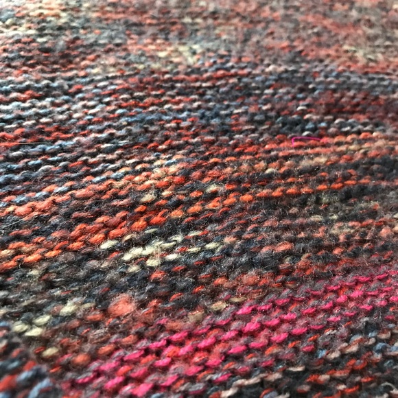 Mossimo Sweater - Picture 2 of 2